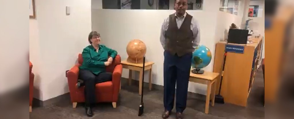 CaraSantaMaria's tweet photo. .@NASA explains why the viral 'standing broom' trick is just physics. 

#Broomstickchallenge #NASA #JustPhysics #EverydayPhysics #SocialMedia #ViralVideo 

https://t.co/nOUGq02mlW https://t.co/xQedO5zKc9