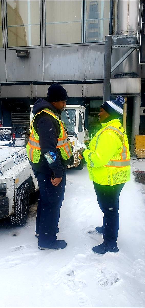 SalangaJ's tweet photo. Standards Leads are all over ORD engaging on TCI metrics and Standard Work Process!! Together we can succeed! @HermesPinedaUA @MikeHannaUAL @KevinSummerlin5 @JMRoitman #StandardsLead #TCImetrics #StandardsAndConsistency https://t.co/hVmmrjcl8R