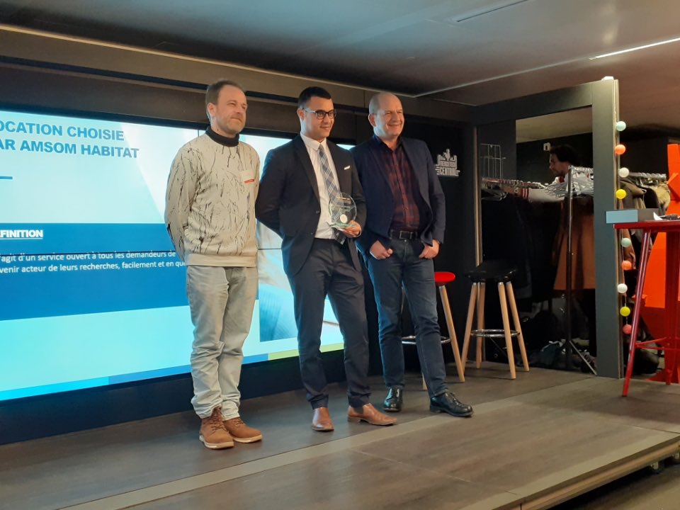 riachi_m's tweet photo. Très fier de recevoir au nom d’@amsom_habitat le grand prix du jury lors de la journée nationale de l’innovation organisée par @federationOPH #Innovation #digitalisation #DIY https://t.co/lgmgNn60Rj