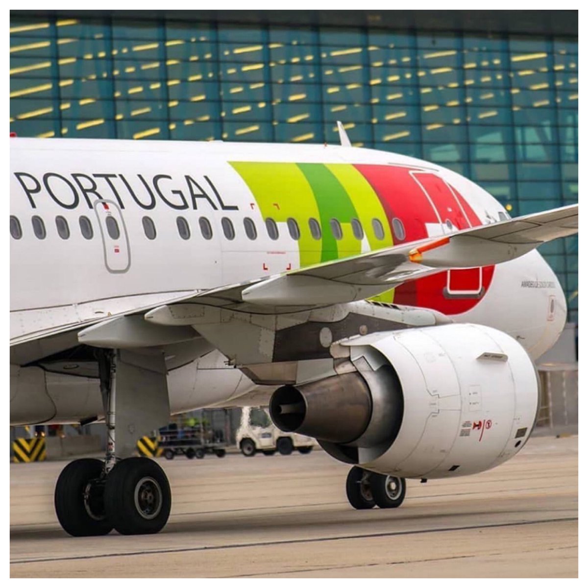 abogadosvenezu1's tweet image. GERENTE de Tap Air Portugal🇵🇹 “Es absolutamente IMPOSIBLE viajar con EXPLOSIVOS en NINGUNO de nuestros VUELOS,pero además,cuando viaja un Jefe de Estado a bordo, se activa un PROTOCOLO y se hace una revisión aún más exhaustiva, y en ese avión viajaba el Presidente de Venezuela🇻🇪”