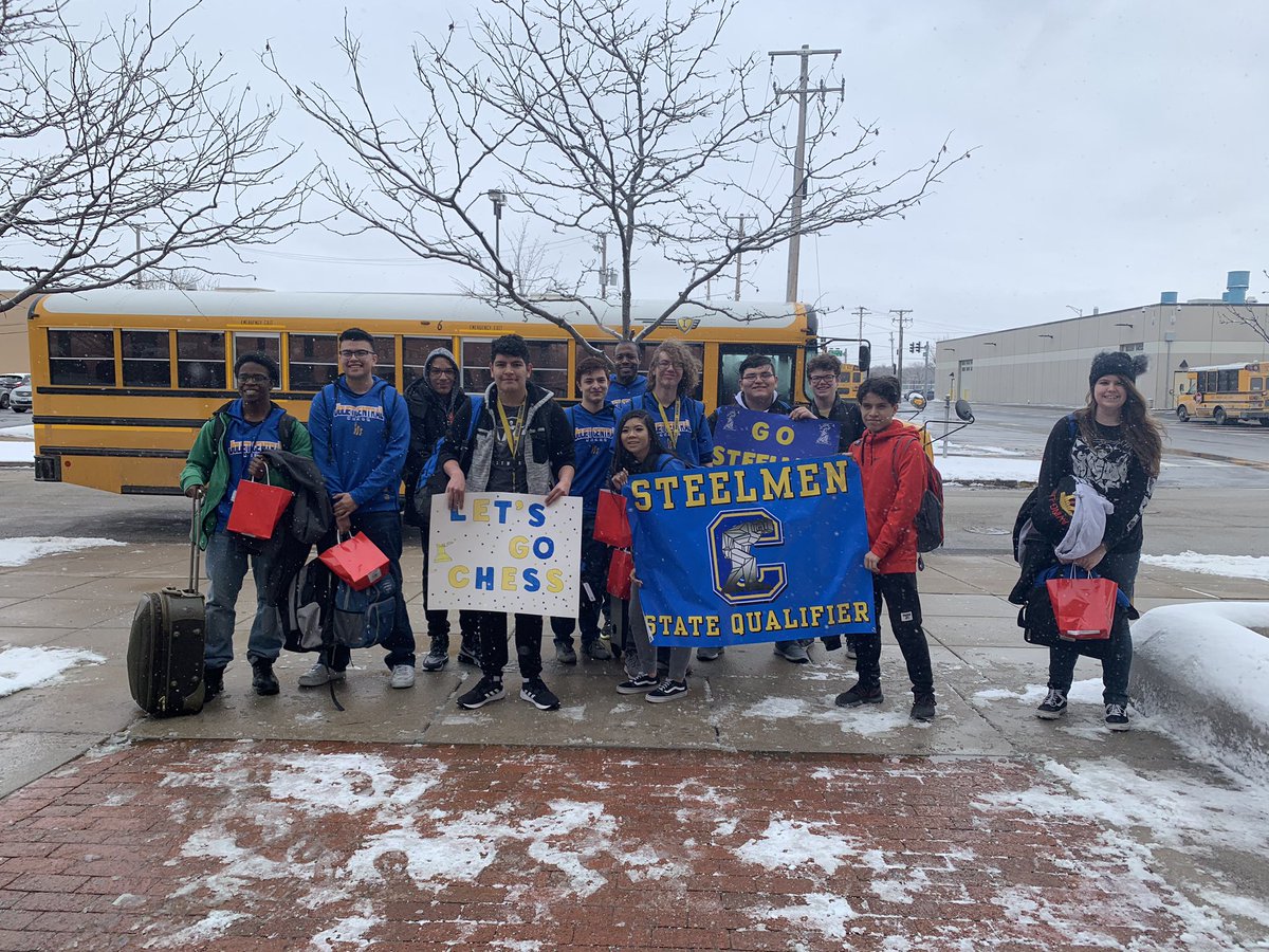 Stagg_AD's tweet photo. Wishing @PawnsOfSteel the best as they head to IHSA STATE Chess! Thank you Ms Hammond, Ms Hauert, Ms Quigley, Ms Daly &amp; PE for the sendoff! #steelmenpride #checkmate @SteelmenAP @sjhallihan @JTHS_204 @KarlaGuseman https://t.co/UfMe8NuYT0