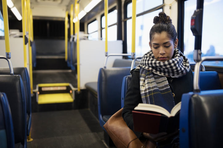 MMDC901's tweet photo. Read any good books lately?If you live/work in between Mud Island and the Medical District you can ride the Groove Shuttle and catch up on some of these recommended reading lists! https://t.co/nJkkrkjVc9 

@LeBonheurChild @StJude @SCOnews @RegOneHealthFDN #LetsGroove #GrooveMMDC https://t.co/6twxTLwylt