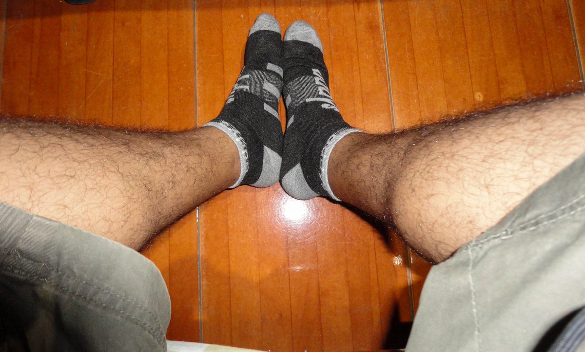 CashMasterDave1's tweet photo. Today was a long day I have sweaty feet, it smells and sucks my feet bitch. 👣👃👅💦💦 #cutefeet #malefootfetish #mensfeet #findom #footfetish #gayfeet #cashmaster #alpha #master #dom #cahfag #finsub #paypig #footmaster #tribue #gayfeetfetish #gayfootworship #solefetish https://t.co/MUAchgA8x0
