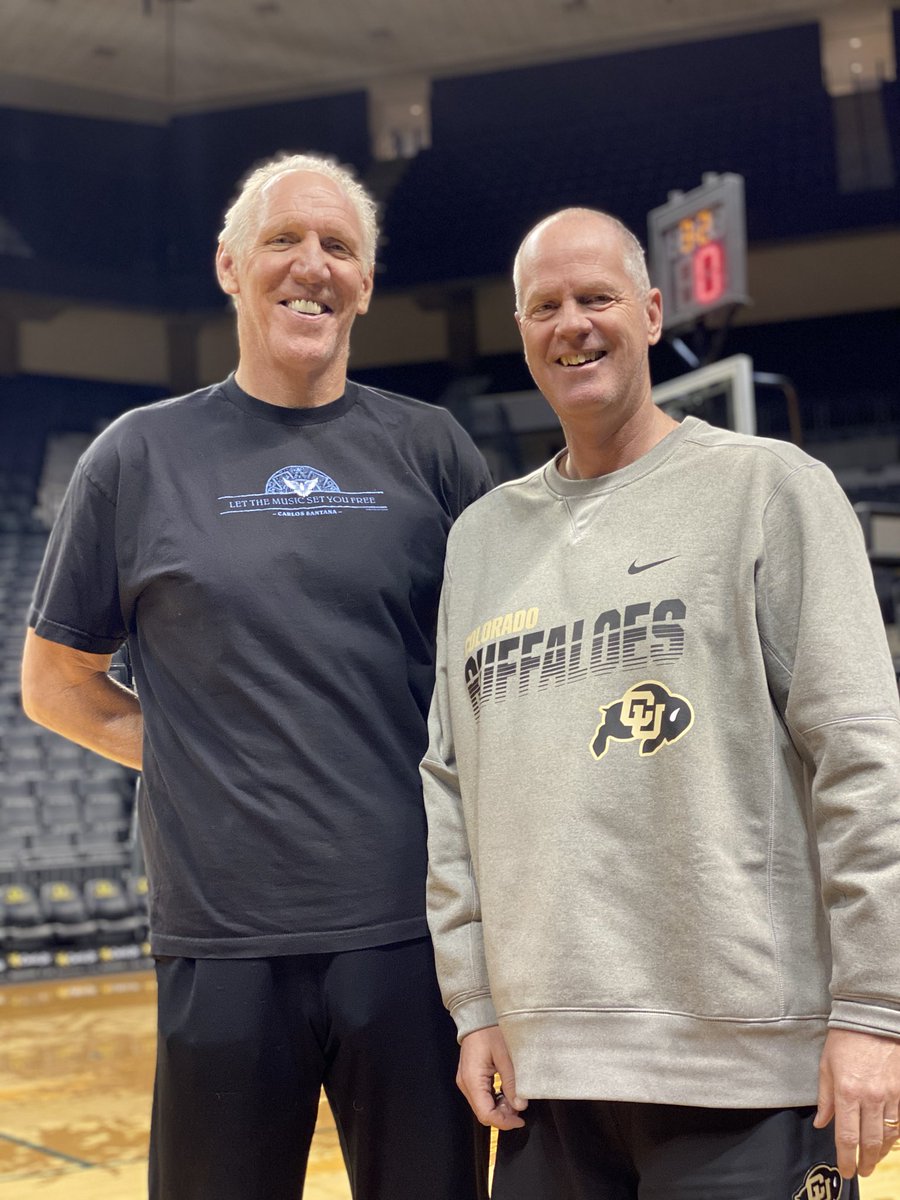 JimBartko1's tweet photo. Great to spend a little time with former Duck and Colorado Coach Tad Boyle.  And of course the great Bill Walton.  Big game tonight!!! https://t.co/l2e5Ygd268