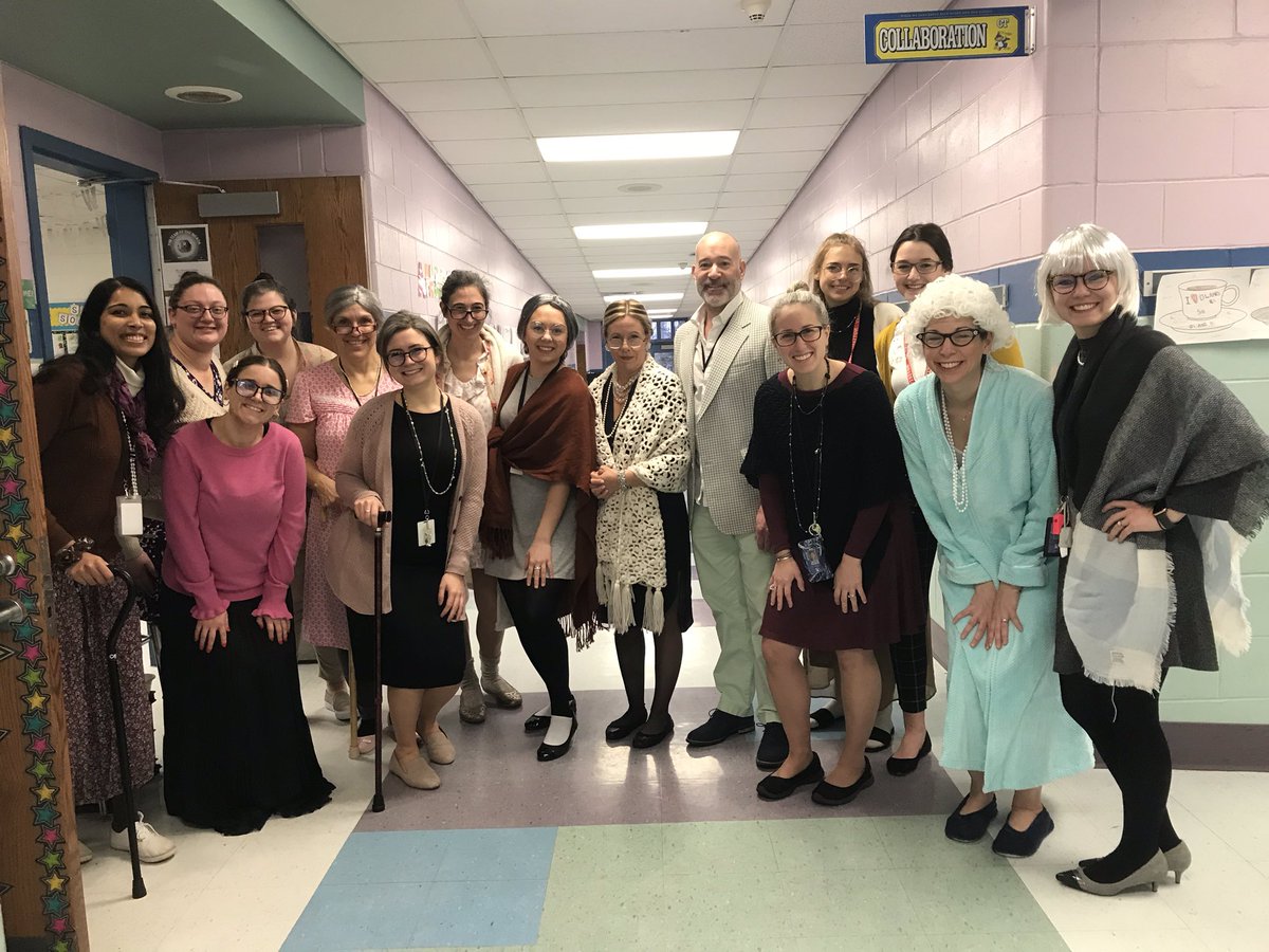 Hip, hip hooray for the 100th day! #RvilleProud