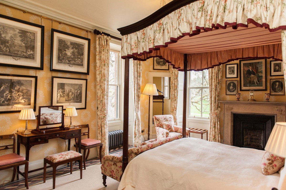Mackintosh bedroom is a cosy feminine space complete withe floral patterns, pastel shades and beautiful drapes, befitting of this enchanted Castle on #LochNess #statelyinterior #castlebedroom #floral #lochnesscastle <a href="/exclusive_use/">Exclusive Use</a> <a href="/CottandCastles/">Cottages & Castles</a> <a href="/RebRecommends/">Rebecca Recommends</a>