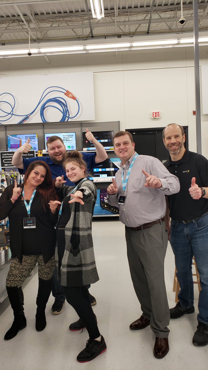NotActive2018's tweet image. Best deal in wireless with everyday low prices. Walmart OSL and AE Mike Wolf have you covered. #VASprintRocks @john_trapasso @ChappySprint @Wolfey_1999