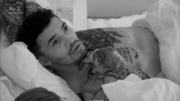Astonshaw1's tweet photo. The whole UK tonight before they go to sleep realising that Nutella is probably safe #LoveIsland https://t.co/3vMJZzVRk0