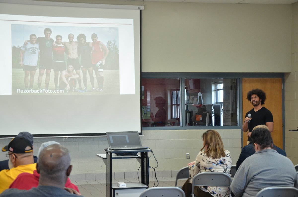 UACCM's tweet image. Students, faculty, staff, and community members gathered on campus today to hear from our guest, Dr. Michael Bauer, and learned about his cutting-edge research in myeloma. #UACCM @UAMSMyeloma