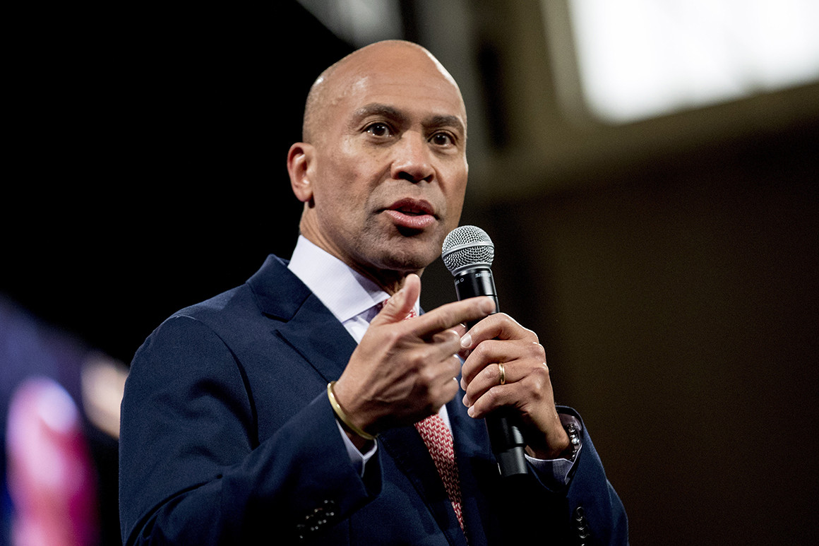 PNS_News's tweet photo. ICYMI: On today's 2020Talks - Former MA Governor #DevalPatrick dropped out of the race for the Democratic nomination, and Iowa Democratic Party Chair Troy Price resigned after chaotic result releases in Iowa. 

https://t.co/Wich93zX5O https://t.co/u4msihryHM