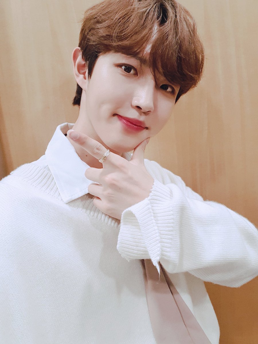 ✧* ･ﾟ♡day 44 〈feb 13th〉hii bub today’s been a really lazy day, I saw clips of you with the little kidsit warms my heart they’re so cute!!wish me luck on my japn quiz tmr I hope I get a good gradeI hope u had a wonderful day and please stay healthy love you