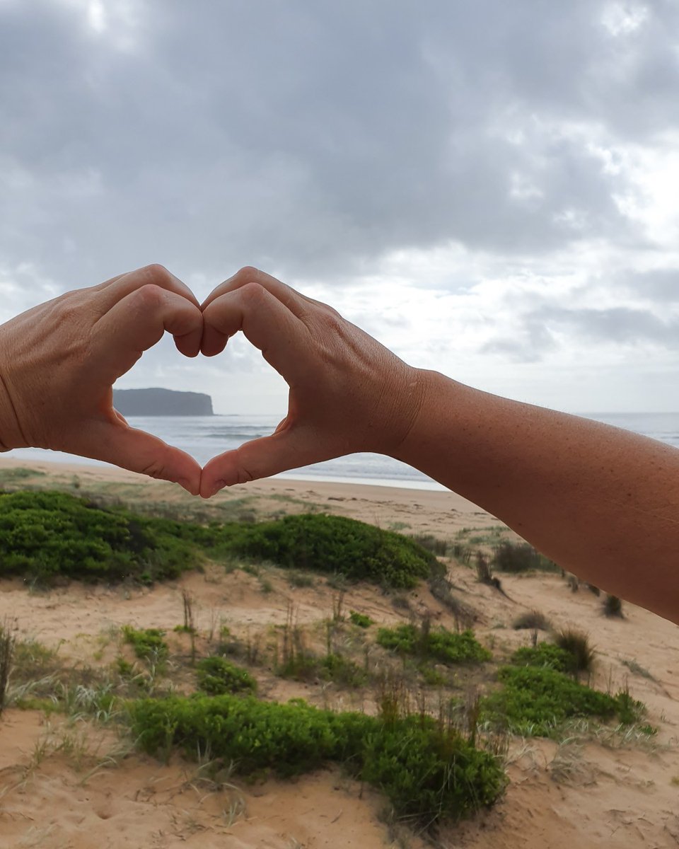 LakeseaPark's tweet photo. Happy Valentines Day!
Point Upright one of our favourite landmarks around Durras that we love! ๐โค๏ธ
#lakesepark #lovensw #newsouthwales #keeponcamping #RecoveryWeekend #HolidayHereThisYear #Spendwiththem #emptyesky #buyfromthebush #stayinthebush #happyvalentinesday https://t.co/oiw3niXFK7