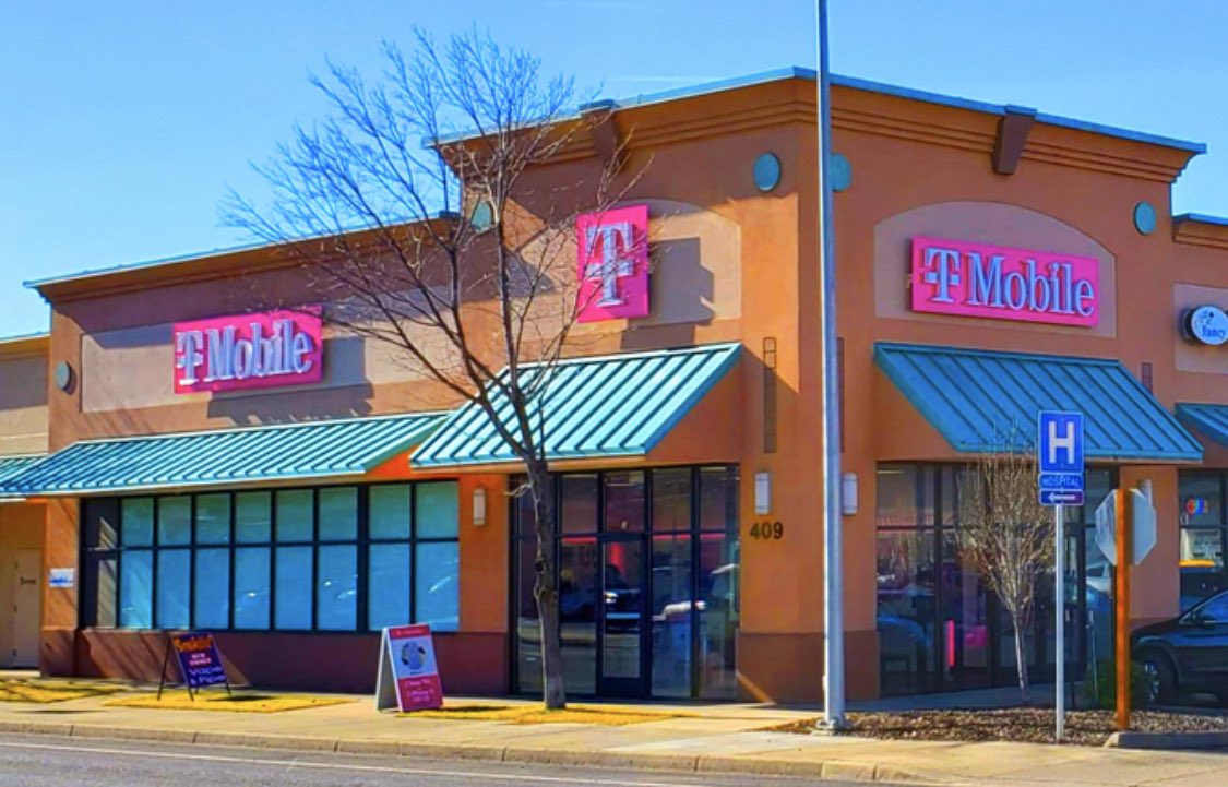*New Store Alert* in Ellensburg, Washington!! <a href="/TMobile/">T-Mobile</a> is all about creating convenience, and this beautiful store is perfectly located right on S. Main St.! If you’re in the area, come visit - we’re looking forward to serving you! 😊