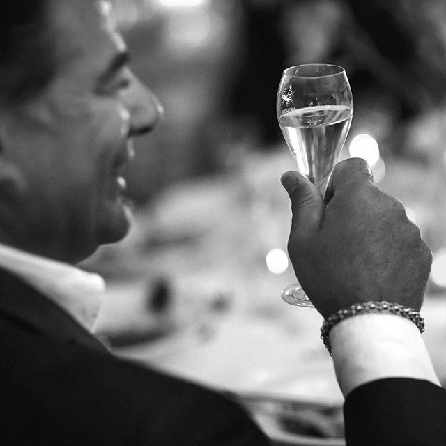 Occasionally, rules AREN'T meant to be broken. Don't forget to grab a bottle of Méthode Marlborough on your way home tonight! ⁠
⁠
Happy Valentines Day to all our friends... single, married or otherwise! Today is a great excuse to enjoy a glass of the… ift.tt/2vru9Sh