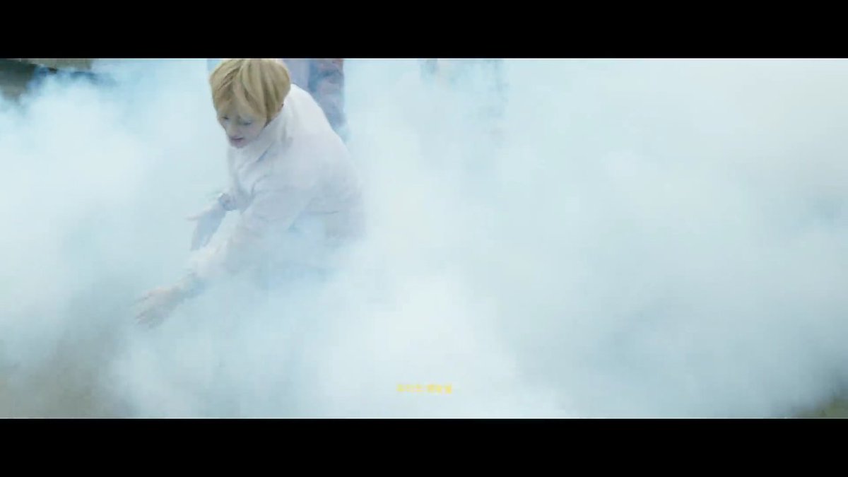Winwin and taeyong from the teasers #2&3 in his dream, as if they met in his dream (I'd explain) The same type of smoke is seen in ten's dream in a dream as well and its sounding Lucas who is also sleep and also the one who is shown in other videos, the white smoke