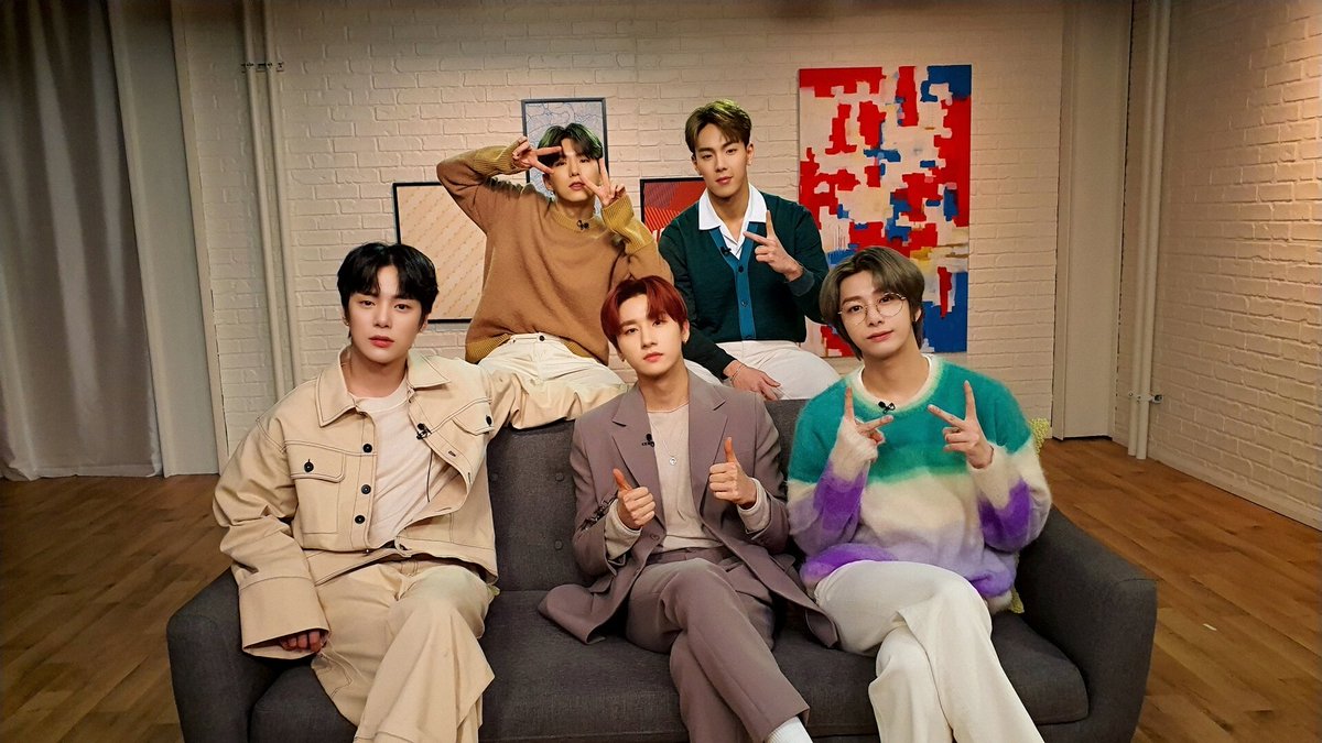 OfficialMONSTAX's tweet image. 2020.02.12 WED 
"ALL ABOUT LUV"
#MONSTAX in USA 🇺🇸

People Magazine @People

#ALLABOUTLUV 
#MONSTA_X #몬스타엑스