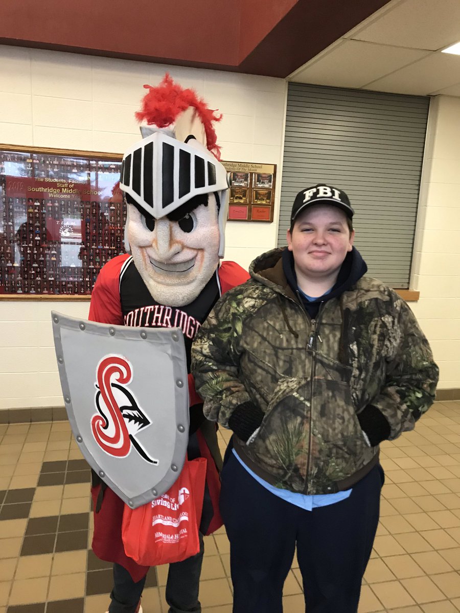 SMS-Raiders tweet media