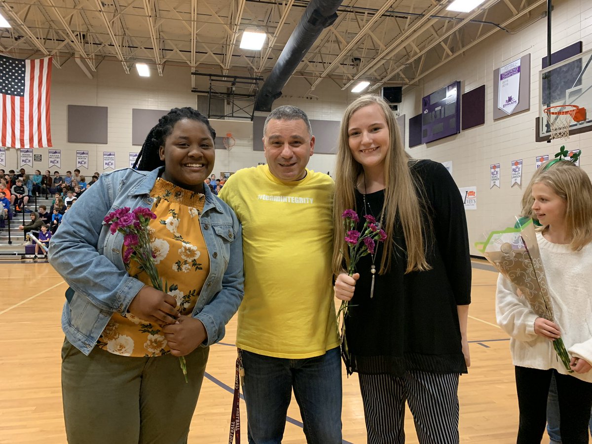 RCEMiddle's tweet photo. Since our Girls’ 8th Grade Night was #RainedOut☔️ ... we recognized the 8th grade basketball players and cheerleaders at today’s #HuddleRally💜 #teamRCE🐾 #RCEhoops🏀 #loveourteachers💕 https://t.co/CLVaWmKg7D