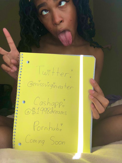 Forgot to mention you can connect with me on fetlife #buymynudes #cashslaves #cashapp #daddy #ddlg #amateur<a href="/tag/footfetish"class="tags"><span>#footfetish</span></a><a href="/tag/porn"class="tags"><span>#porn</span></a><a href="/tag/daddy"class="tags"><span>#daddy</span></a><a href="/tag/domme"class="tags"><span>#domme</span></a><a href="/tag/ebonygirl"class="tags"><span>#ebonygirl</span></a><a href="/tag/amateur"class="tags"><span>#amateur</span></a>