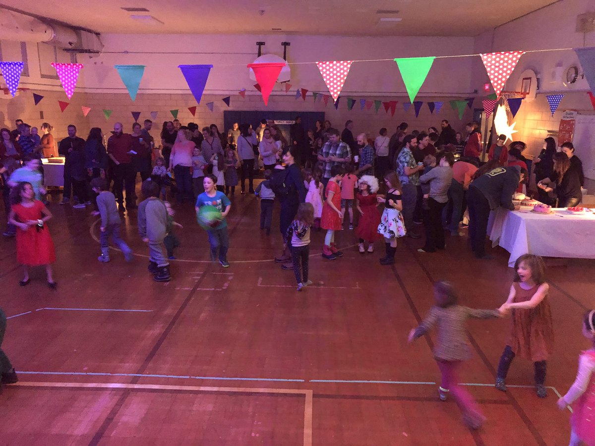 CentralPS_LDSB's tweet photo. The Annual Family Dance is another success! #communityschool #ygk #learnatcentral @LimestoneDSB https://t.co/UqjV95z4qn