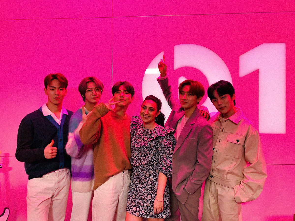 OfficialMONSTAX's tweet image. 2020.02.12 WED 
"ALL ABOUT LUV"
#MONSTAX in USA 🇺🇸

Beats1 @Beats1 @AppleMusic 

#ALLABOUTLUV 
#MONSTA_X #몬스타엑스