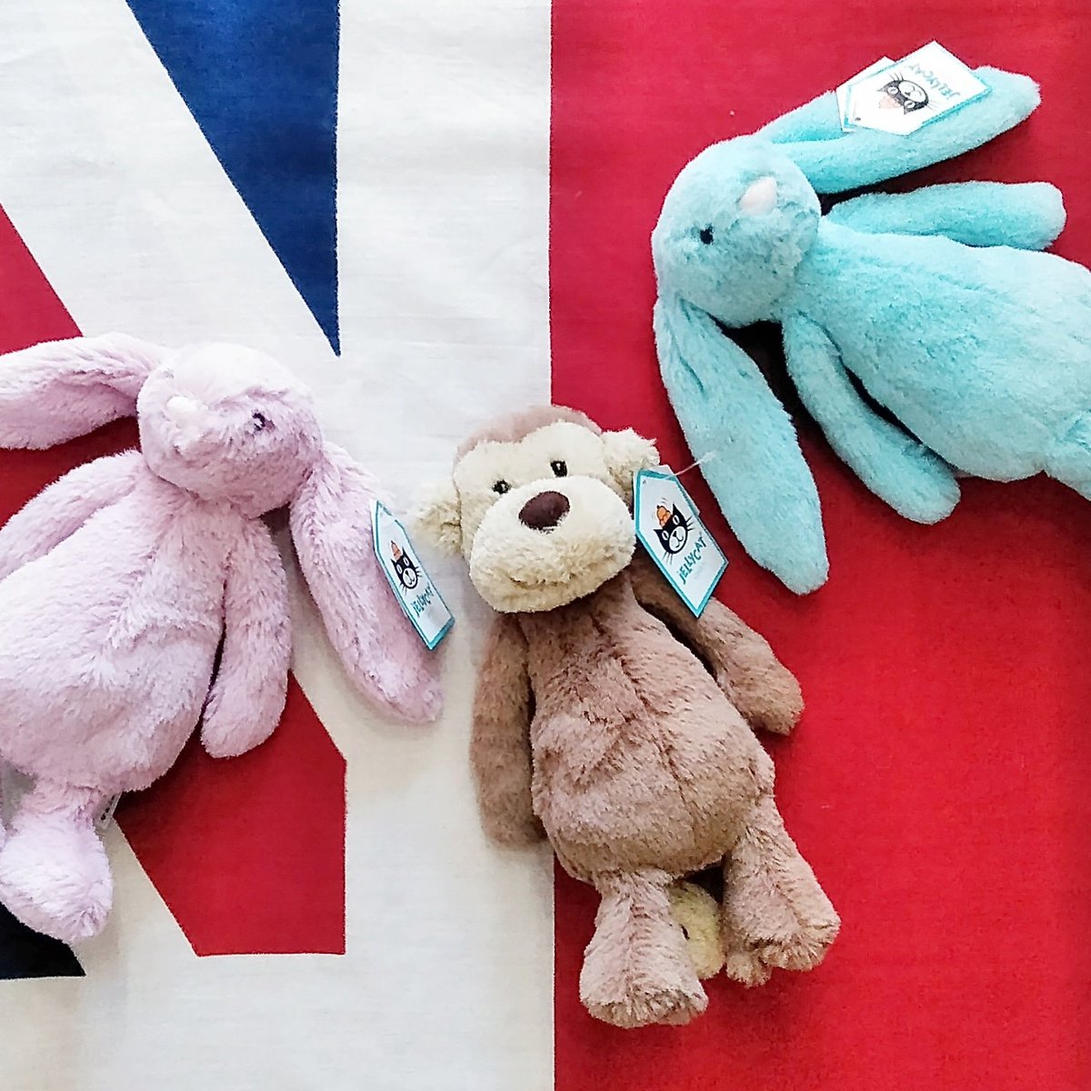 Cotswolds吉祥寺店 ジェリーキャットのぬいぐるみ まもなく新商品入荷 わくわく Jellycat Monkey Bunny ジェリーキャット バシュフルモンキー モンキー ブロッサムバニー バシュフルバニー バシュフルモンキー イギリス雑貨 コッツウォルズ