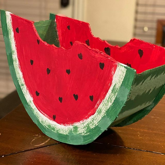 EricaJJimenez's tweet photo. My last valentines ❤️ box 🍉 for Sophia!  I’m torn between jumping for joy 🤪 and shedding tears! 😂 We are creators - we love being crafty and thinking “outside” the box.  We didn’t buy anything and used what we had on hand.  If I ever have grandkids -… https://t.co/pWSv7unz29 https://t.co/lap1vcN5Q1