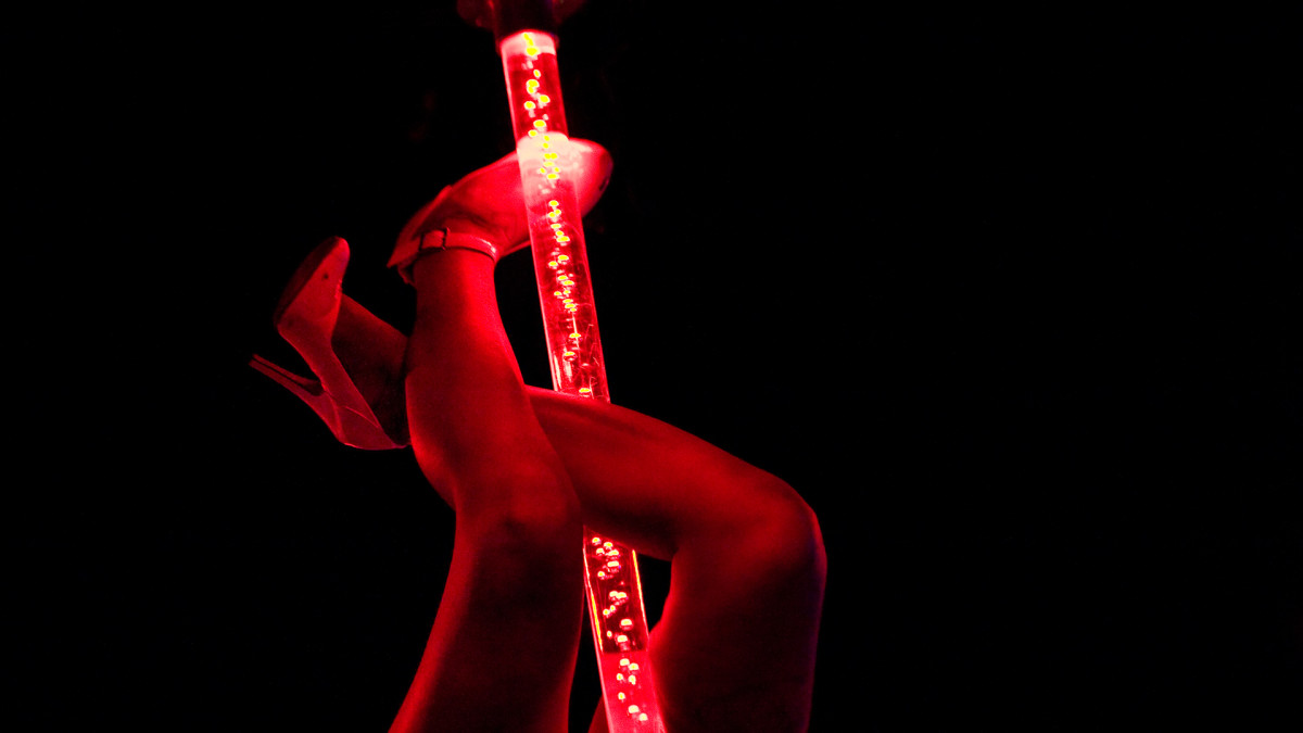 “Dancer who went viral after falling off a 15-foot stripper pole reportedly...