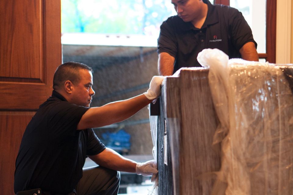 Client success story: returns reduced by 37% and sales grew 15% after this large furniture retailer switched to our dedicated last mile delivery solution. Read more: ldig.it/2NzQ5S7 #furniture #returns