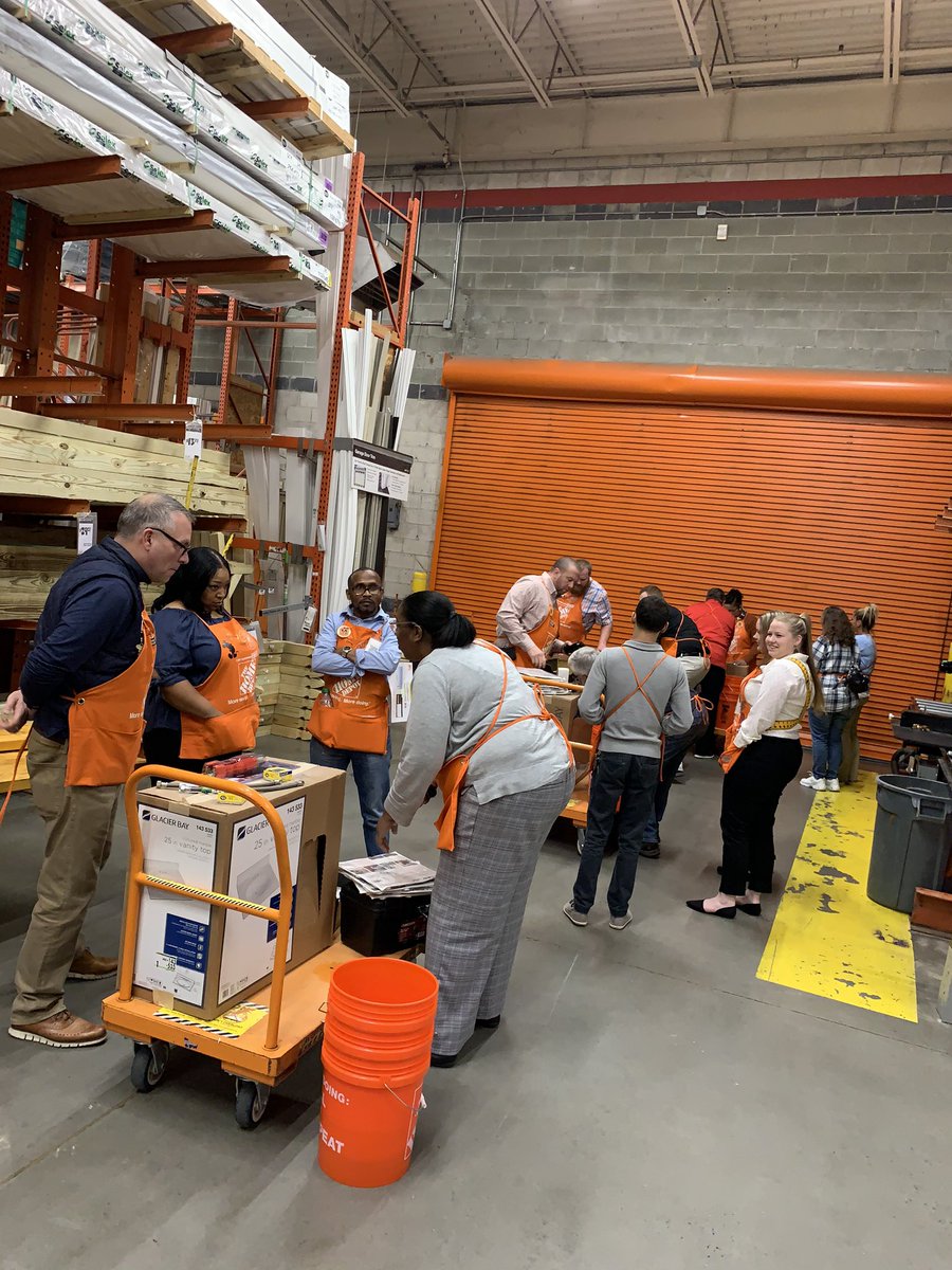 Craig Turner (@craigturnerthd) on Twitter photo Driving accurate transactions through great engagement by our leadership teams in D027! All 4 teams crushed the Accuracy Cart role play by embracing #GETInvolved #Q1GETTOMTraining <a href="/SteveGalliardHD/">Steve Galliard</a> <a href="/TOMpwatts/">P Watts</a> <a href="/cdougTHD/">Chris Douglas</a> <a href="/THDAdaughtry/">Alison Daughtry</a> <a href="/Alexis_3323/">Alexis Hurley</a> Driving accurate transactions through great engagement by our leadership teams in D027! All 4 teams crushed the Accuracy Cart role play by embracing #GETInvolved #Q1GETTOMTraining <a href="/SteveGalliardHD/">Steve Galliard</a> <a href="/TOMpwatts/">P Watts</a> <a href="/cdougTHD/">Chris Douglas</a> <a href="/THDAdaughtry/">Alison Daughtry</a> <a href="/Alexis_3323/">Alexis Hurley</a>