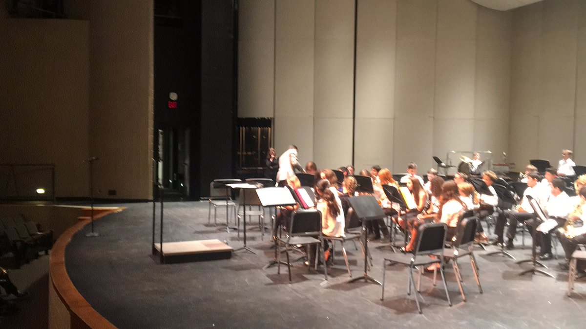 7th grade prefestival concert with Van Hoosen and guest clinician Greg Holt <a href="/VHMSbands/">VHMS BANDS</a> #rcsarts