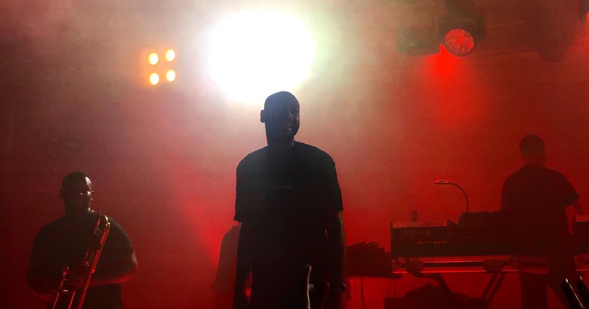 maynard_iain's tweet photo. @TheRealKano by far the best live act I’ve ever seen. His music is timeless and he just keeps getting better #finewine https://t.co/4ljnpIFGZg