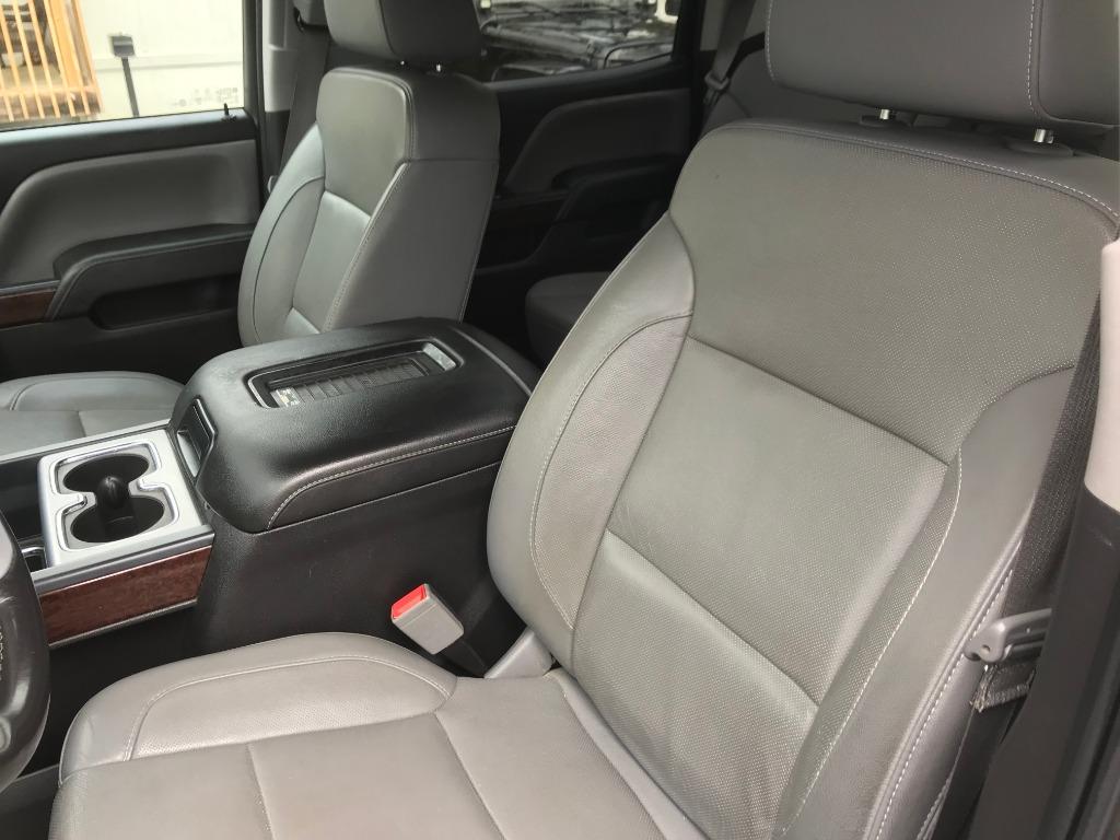 JSAutoLLC's tweet photo. Been eyeing our 2016 GMC SIERRA 1500 SLT? Come by tomorrow to fall in love! Only 97k miles. Loaded with every option including sunroof and rear entertainment!
https://t.co/KpRN8Lbv5M
-
-
-
#GreystoneAL #ChelseaPark #PinsonAL #LinevilleAL #MountainBrookAL https://t.co/siCb89xwOe