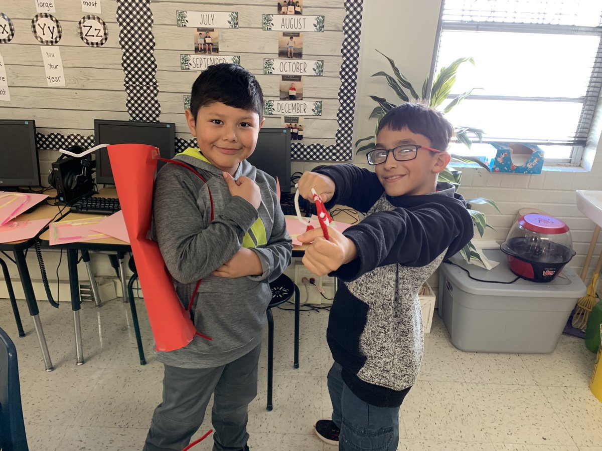 2ndGraderStars's tweet photo. Lots of fun STEM this morning! I especially loved their designs of Cupid’s quiver with arrows! #DunbarTigerPride #LufkinLearns https://t.co/EE2uIFJsuy
