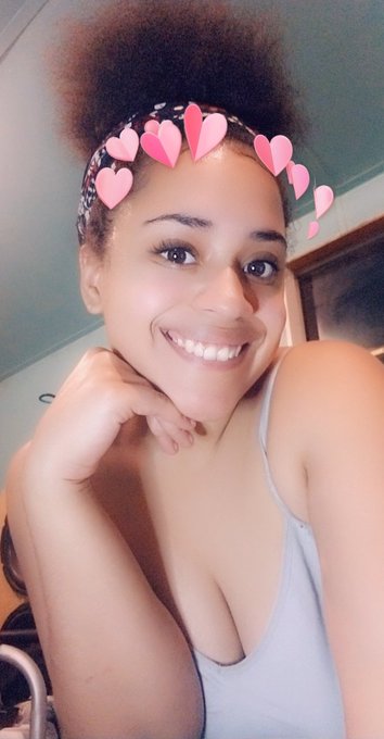 This is the smile you're chasing. This is the goal.  Send and keep it going. $mklizzy https://t.co/U