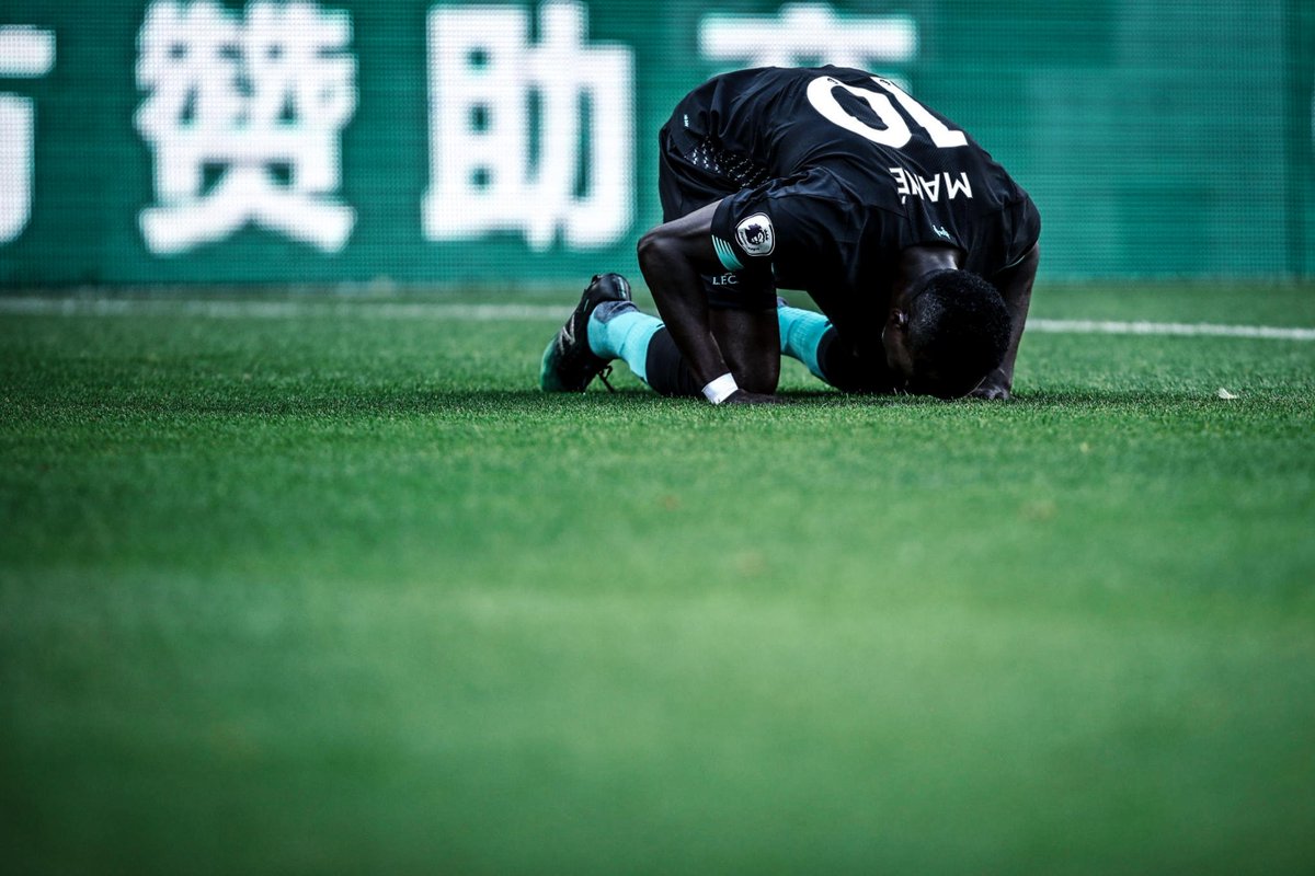 Game 4: Burnely (A)Mane scores the second goal to kill the game.