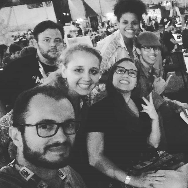 chibimartins's tweet photo. Ontem eu e a @iracroft conversamos muito sobre a #cpbr e hoje fazendo uma limpeza achei essa foto de #2017 . As duas de cabelo comprido vivendo uma outra vida hahahaha
A gente gravou o #ultrageek 278 - Cápsula do Tempo da @redegeek 
Acho que foi a Campus… https://t.co/Ucs1lI1NGt https://t.co/W6P0MRL0Rj
