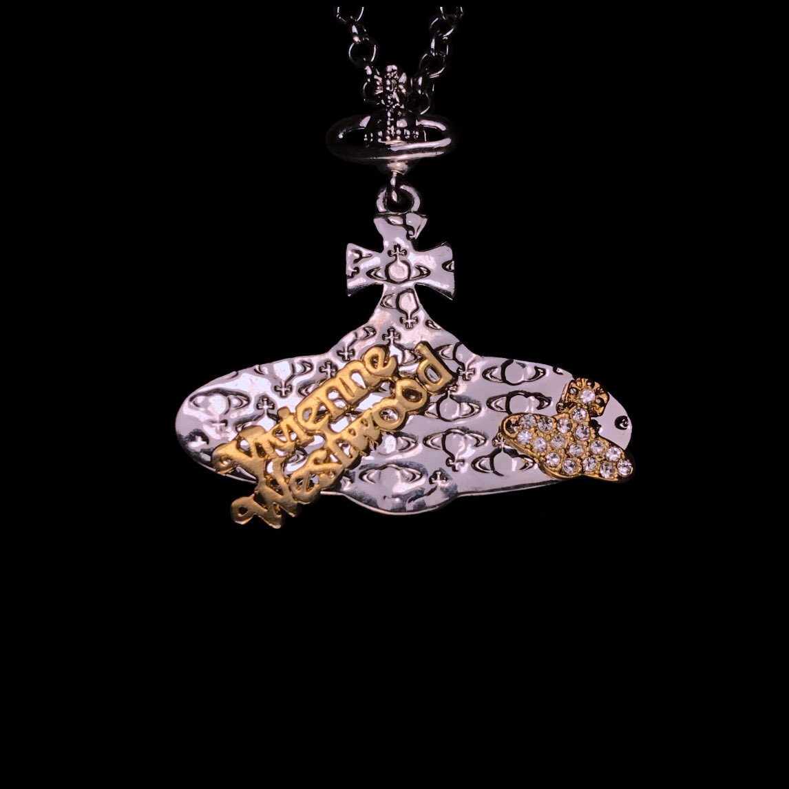 ajitovault's tweet photo. 2003 Vivienne Westwood ‘Paparazzi’ Necklace https://t.co/lUuUIzWdKX