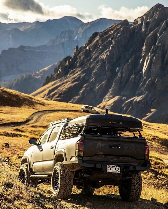 @lastlineofdefense taking a golden-hour stroll through Colorado mountain passage.
-
#diamondbackready #toyota #tacoma #overlanding #colorado #offroad #outdoors ift.tt/2OUd0aJ