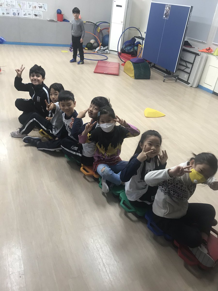 KISWilson's tweet photo. The G2’s have been stepping up with their communication, safe play, and teamwork in the last couple of  months. I’ve been able to see this first hand in both class and indoor recess. A big shout out to @pypjerome for all the work you are doing with these kiddos. @KIS_SeoulCampus https://t.co/KnxxrNiKhX