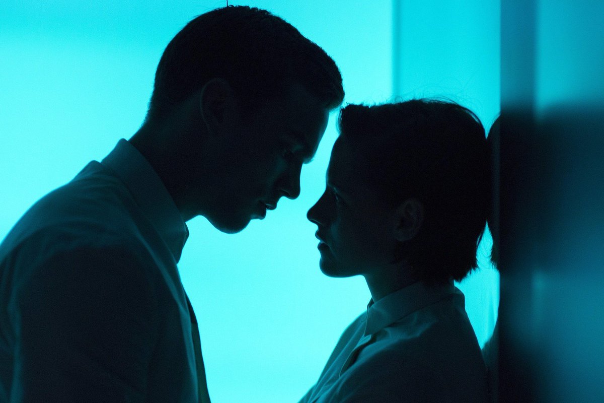  #EQUALS (2016) I freaking love this movie, the chemistry between Kristen and Nicholas is amazing. I love the cinematography and it just always make me sad and it always get to me. The cast is phenomenal and Drake direction is wonderful.