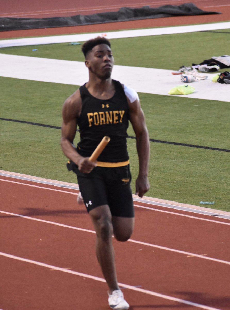 Jon Jon! Here comes that man! #Jackrabbitspeed