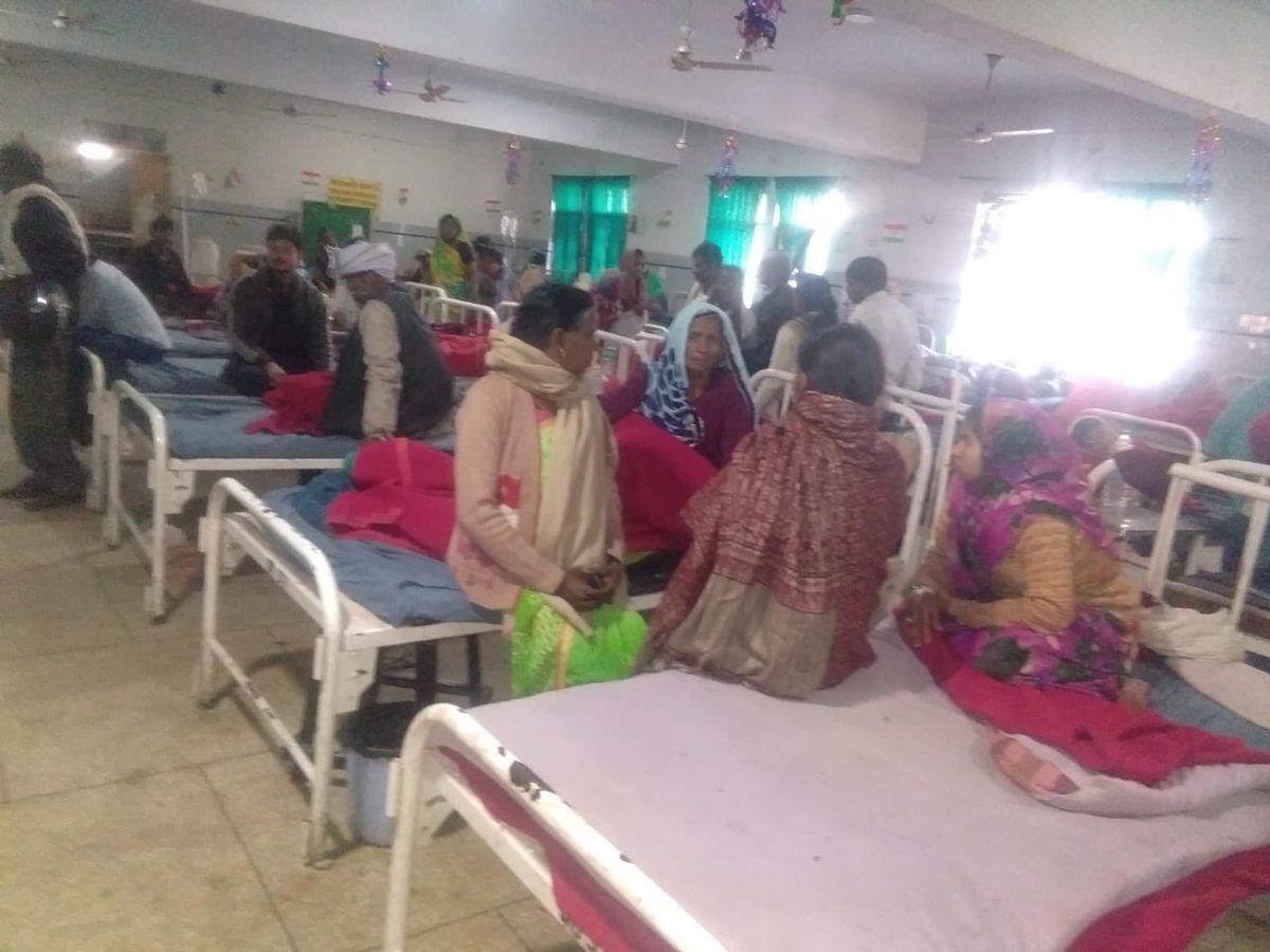 priyankagandhi's tweet image. कानपुर देहात के मंगटा गांव में भीमकथा कर रहे दलितों पर दबंगों ने हमला किया। कई लोग अस्पताल में भर्ती हैं। 

शब्बीरपुर हो, मंगटा की घटना हो भाजपा सरकार ने पीड़ित परिवारों की कोई सुनवाई नहीं की।

भाजपा ने संविधान पर हमला बोला हुआ है और अब बाबासाहेब की कथा करने पर भी हमला हो रहा है।