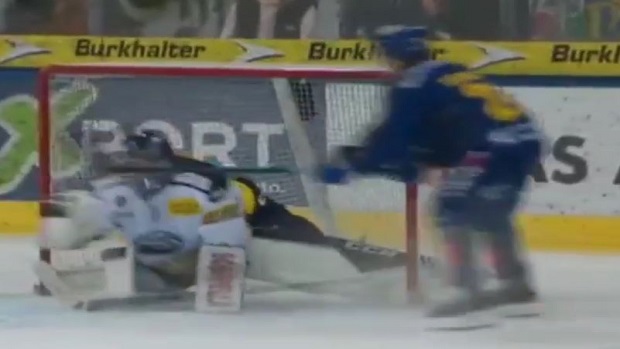 BarDown tweet media