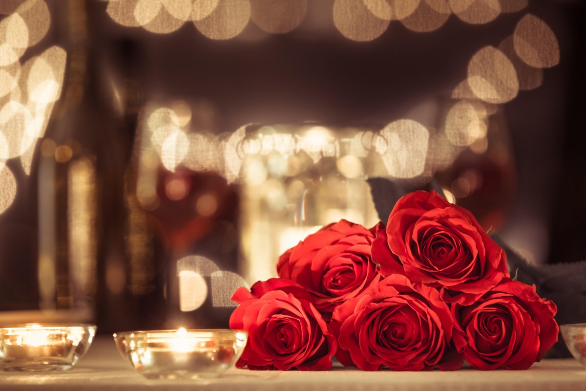 In the spirit of last-minute, you can still pull out all the stops with our 3-course set menu! Only a few tables left….So book now!

➡️TableResMarriott.com/market-kitchen…

#ValentinesDay #DiningOut #3-courses #Love #Romance #BritishandDelicious
