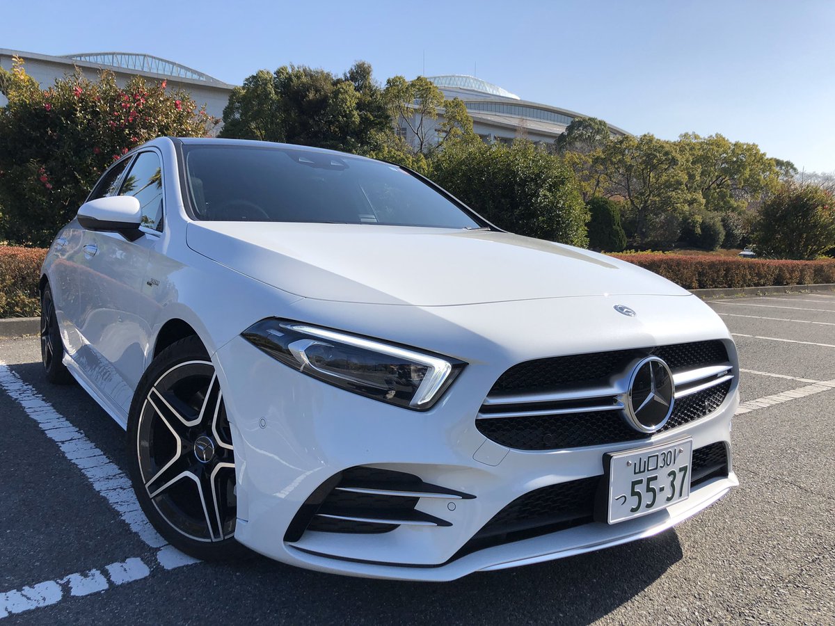 togari11's tweet photo. #AMGA354MATIC
試乗完了です!
edition1じゃないとエクステリアは一見大人しめな印象✨
しかし中身は別物でした🤣
ツインスクロールエンジンの低速から一気にトップエンドまで回る吹け上がり方は異次元!😭
それでいてステアフィールは非常にマイルド。
コンパクトで高性能って最高です!🤗 https://t.co/0bbMTLpaWg