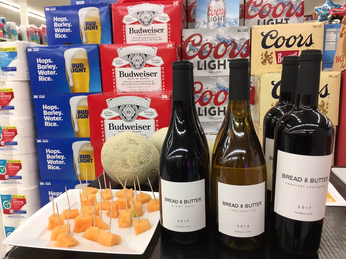 My sampling event for CantaGold cantaloupe melon today at Stater Bros, 1048 N El Camino Real, Encinitas, CA!  Also promoting Bread and Butter Wines! #CantaGold #Cantagoldmelon #breadandbutterwines #socialsampling #staterbros