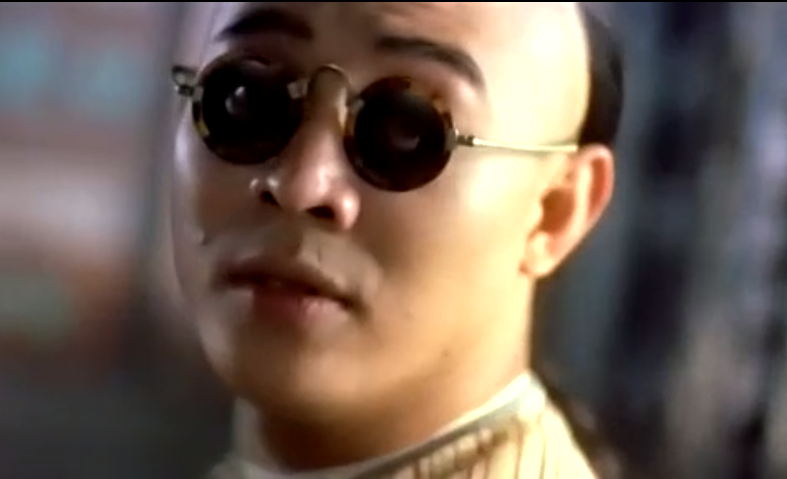 朱い月 既視感の正体はジェット リー主演の格闘飛龍って映画だった おちゃらけた陽気なキャラクター カンフー 丸いサングラス 興味ある人は観てみて 清少納言 格闘飛龍 T Co Yifaloik11 Twitter