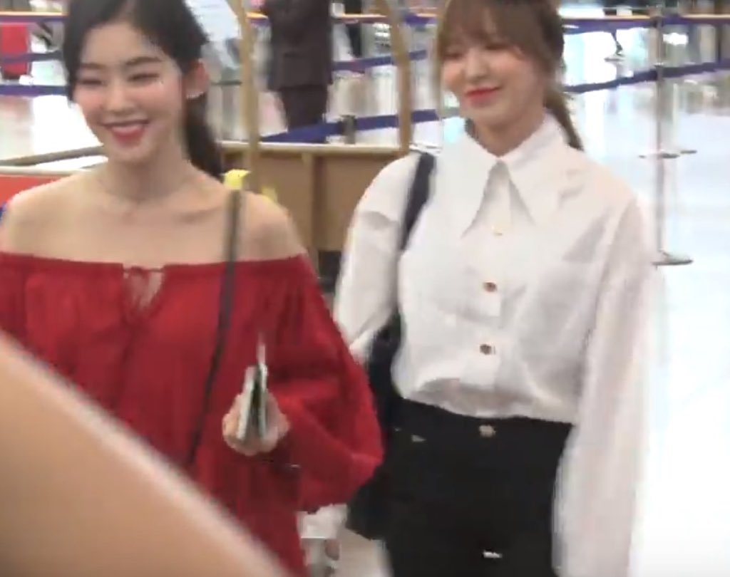 6. Gfs trying to get their main vocal gf’s attention