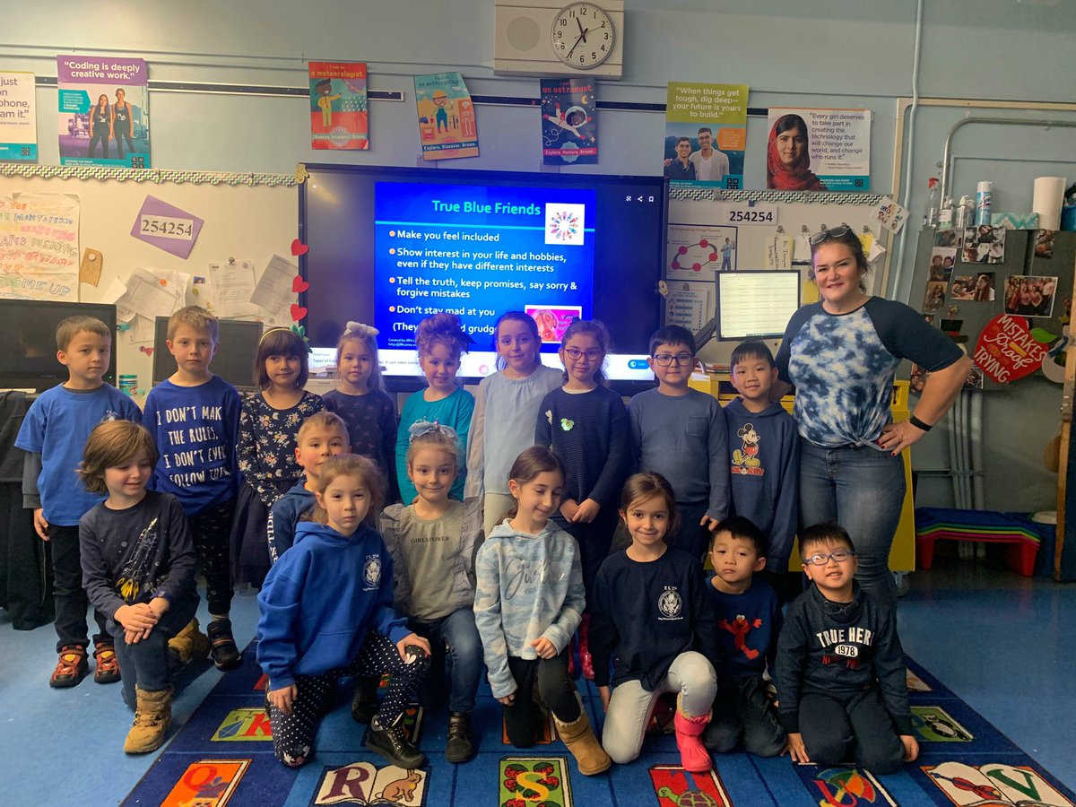 PS254_D22K's tweet photo. Day 4 respect for all week! True blue friend day! Day 2 of respect for all week. We wore blue to show we are a community of learners and friends. #Respect #respectforallweek2020 #MySchoolRocks #Blue #nycschools #BrooklynRocks @p.s.254brooklyn @uftny @district22BKNY https://t.co/XC5gxpRtJd